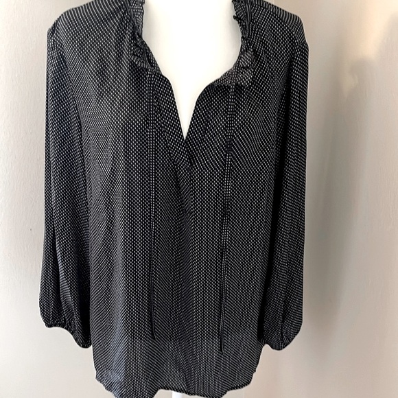 Counterparts Tops - 🔥CLEARANCE🔥COUNTERPARTS BLACK BLOUSE W/SM WHITE POLKA DOTS COOL,SZ XL NWT